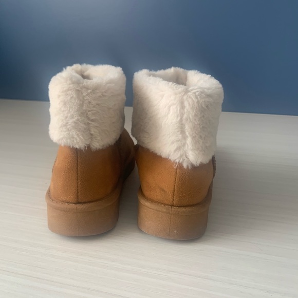 EUC CL BY LAUNDRY SHORT BOOTS - Picture 4 of 9